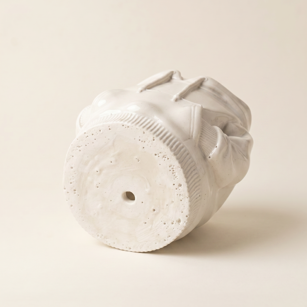 Hoodie Planter – Gypsum White 4"