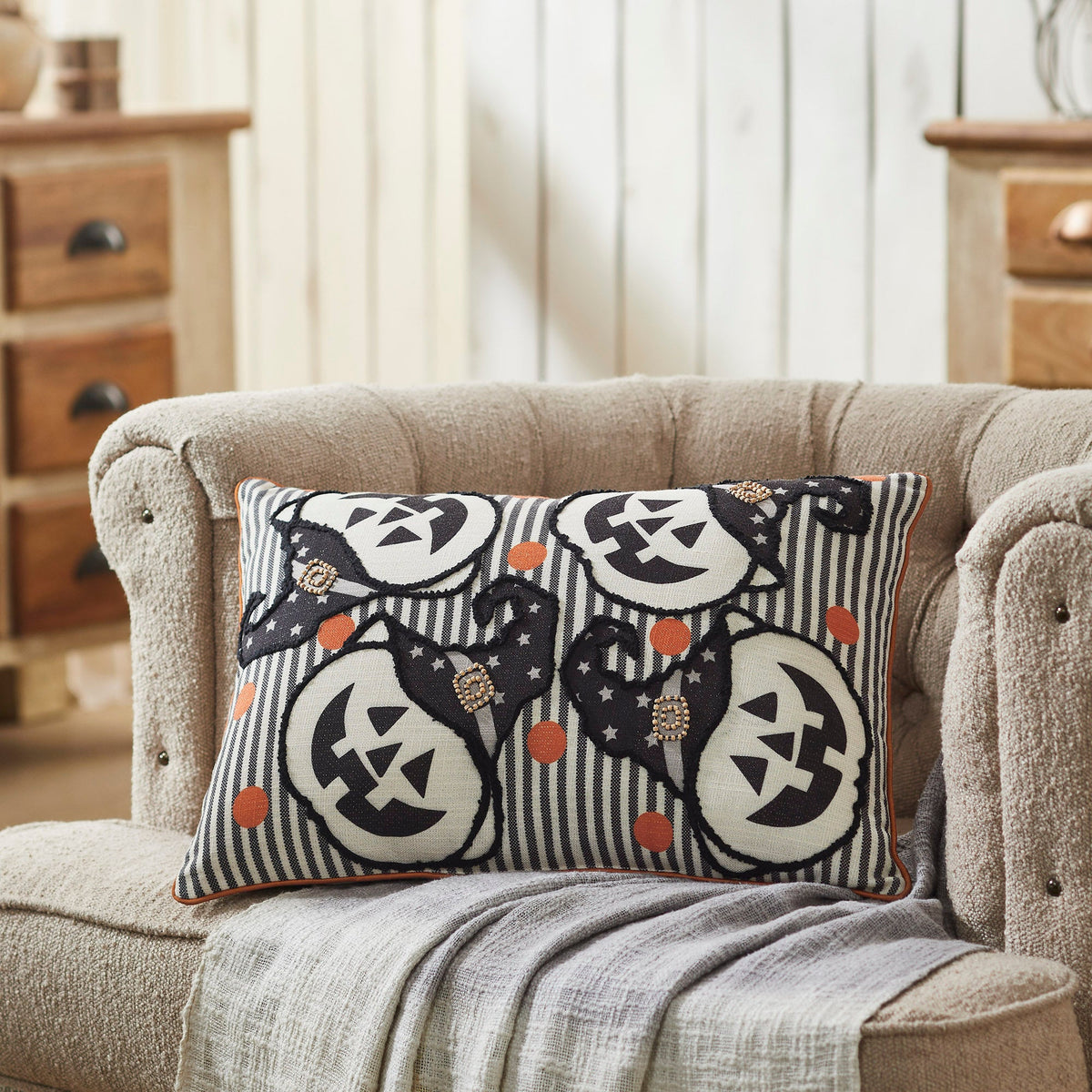 Vintage Jack-O'-Lantern Halloween Accent Pillow
